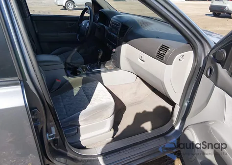 2008 Kia Sorento Lx z USA, uszkodzony, nr VIN KNDJC735285833907